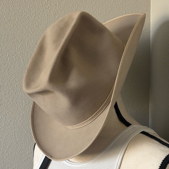 western hat - Picture 2 of 4